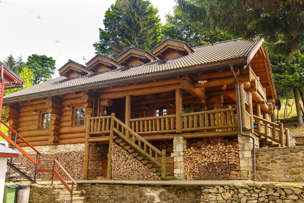 Srub Midla A Chata Bondovka Cenkovice Dış mekan fotoğraf